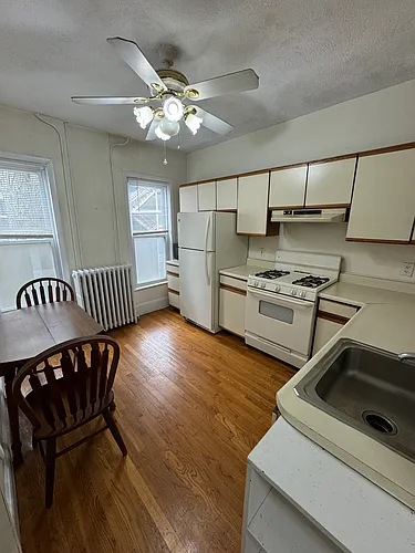 35A Harvard St #2 Photo 1