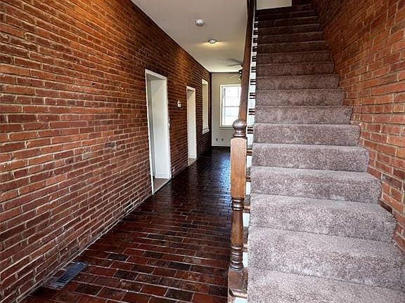 2nd image of 1917 S 11th St