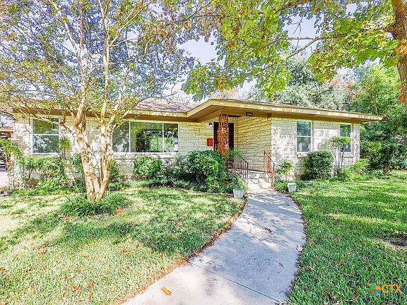 5th image of 2604 W Avenue P