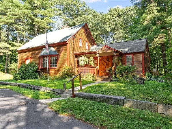 38 Laurelwood Rd, Sterling, MA 01564