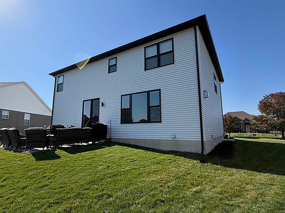 4th image of 15478 Orchard Meadows Dr