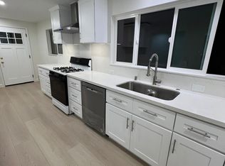 2108 N Glenoaks Blvd, Burbank, CA 91504