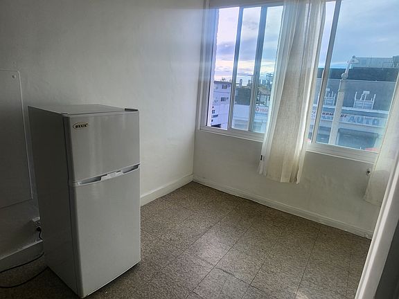 3rd image of 7922 W Beverly Blvd APT 205