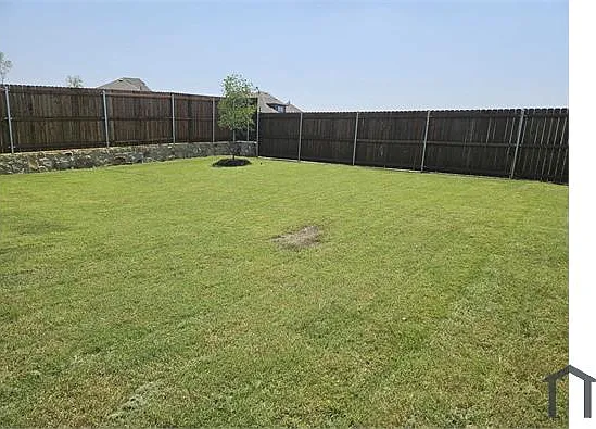 2257 Cliff Springs Dr — Photo 25