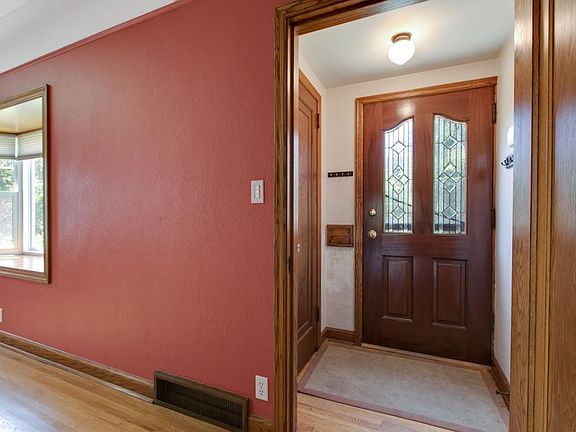 2nd image of 4209 22nd Ave S