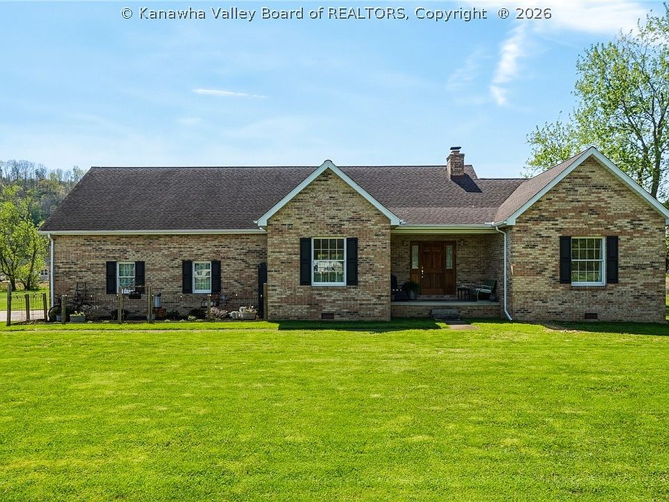 1st image of 376 Cash Ln