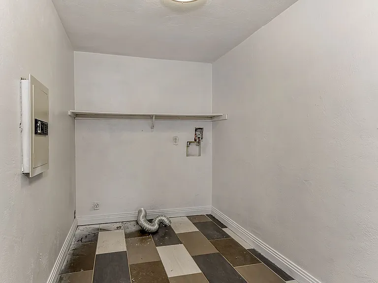 3822 S Upland Ave — Photo 16