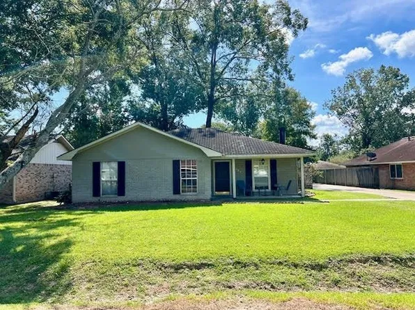 9082 Monhegan Ave, Baker, LA 70714
