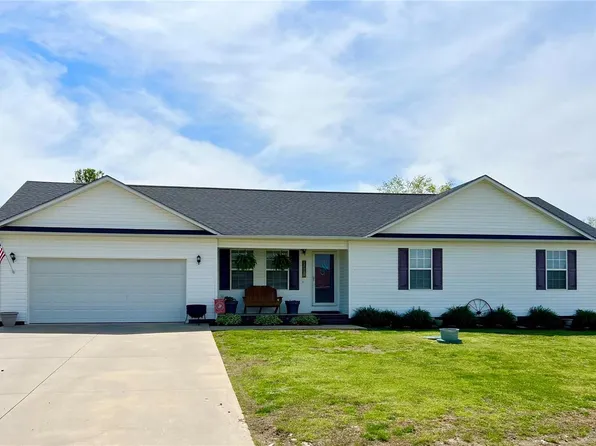 12109 Hidden Meadow Ln, Dexter, MO 63841
