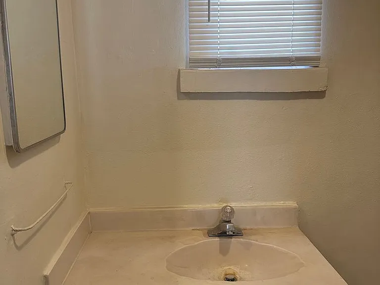 2105 Jordan Rd — Photo 10