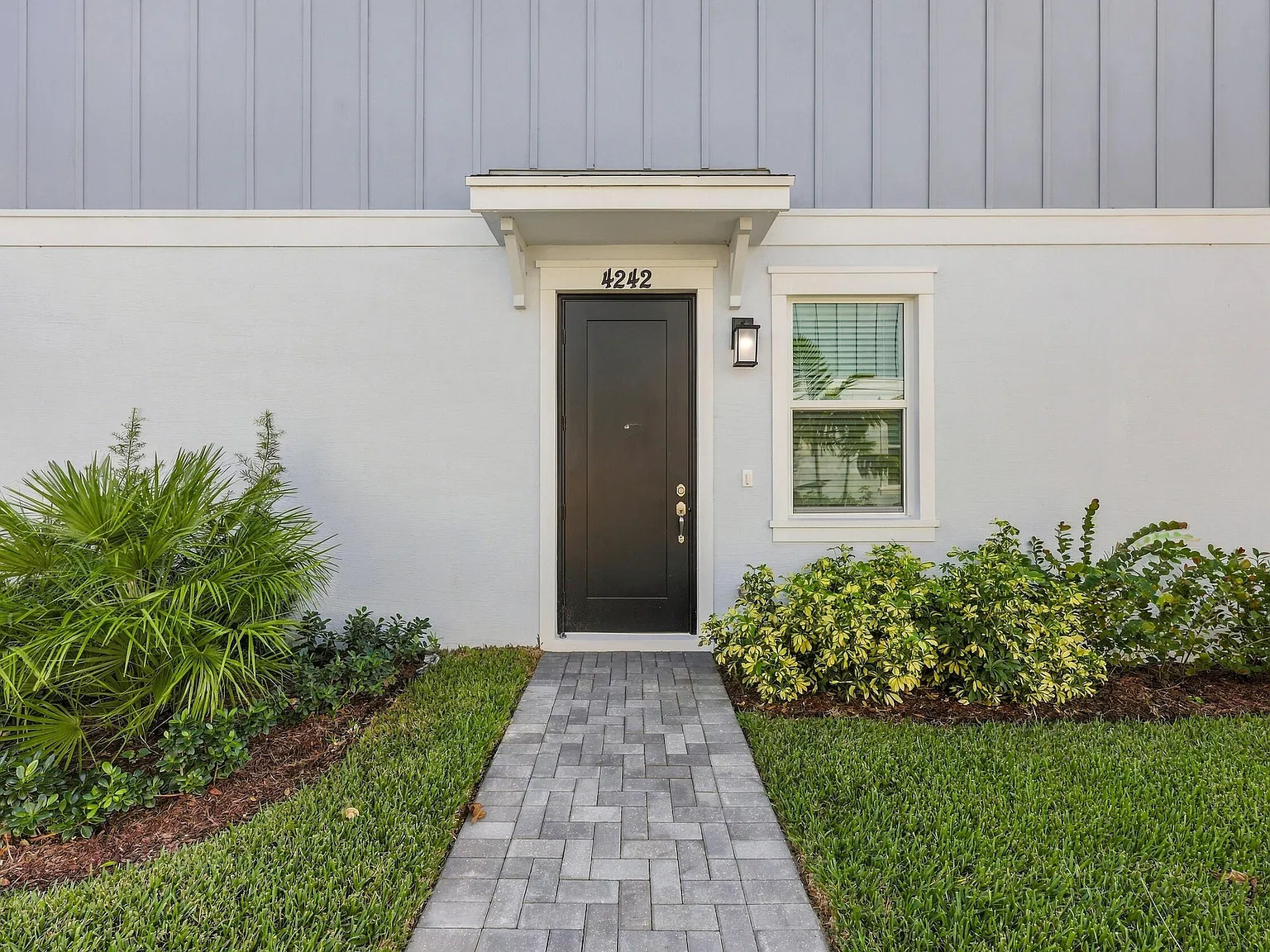 3 bed, 2.5 bath, 1679 sqft, $3,000 — Photo 4