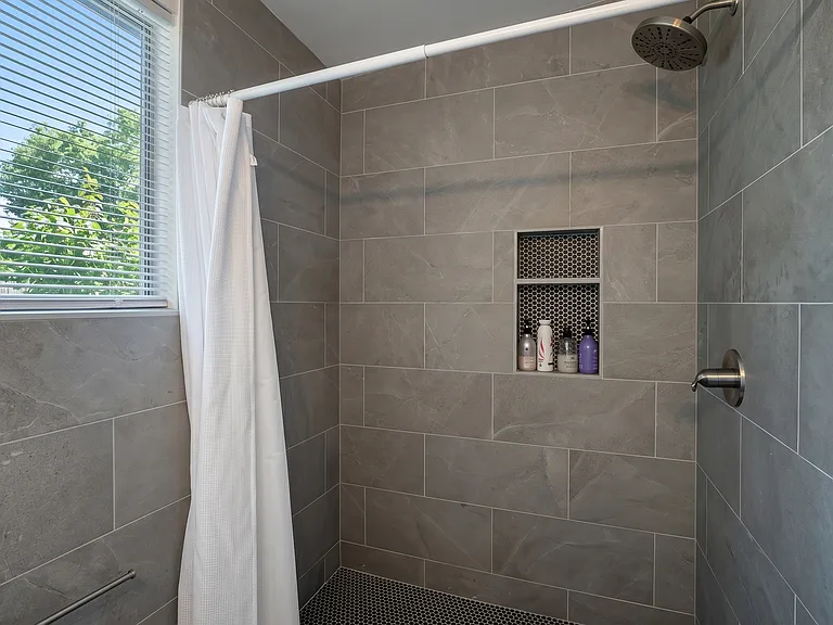 1003 Broad River Dr — Photo 27