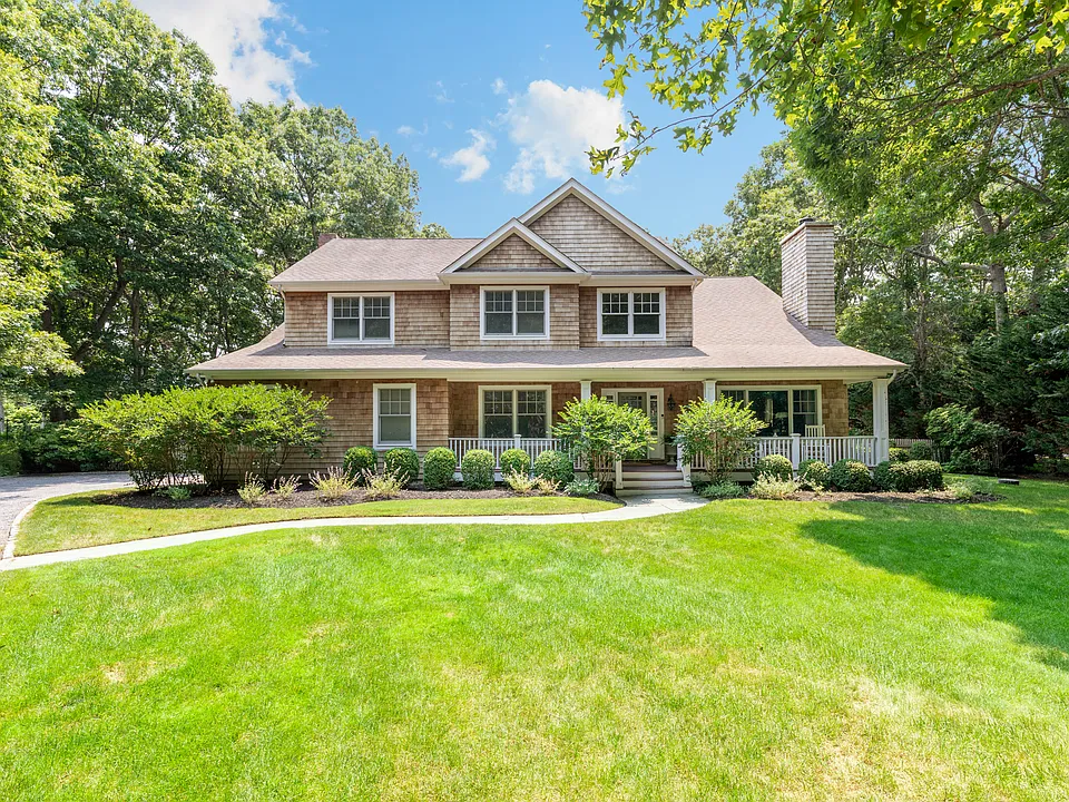 14 Spinnaker Way