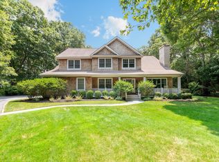 14 Spinnaker Way, Southampton, NY 11968