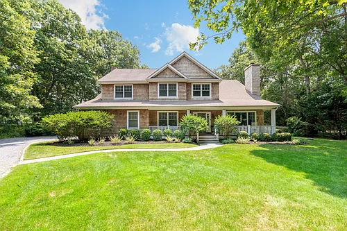 14 Spinnaker Way Photo 1