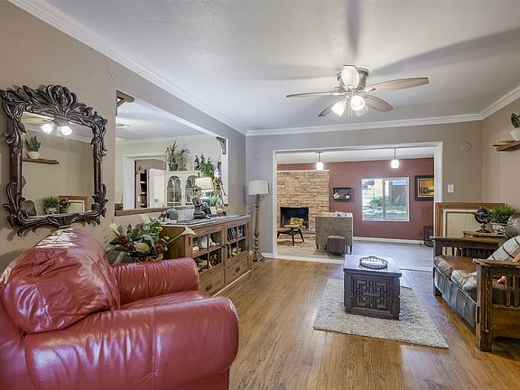 5th image of 7028 Willis Ave