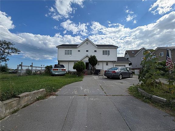 2nd image of 1005 Church Rd