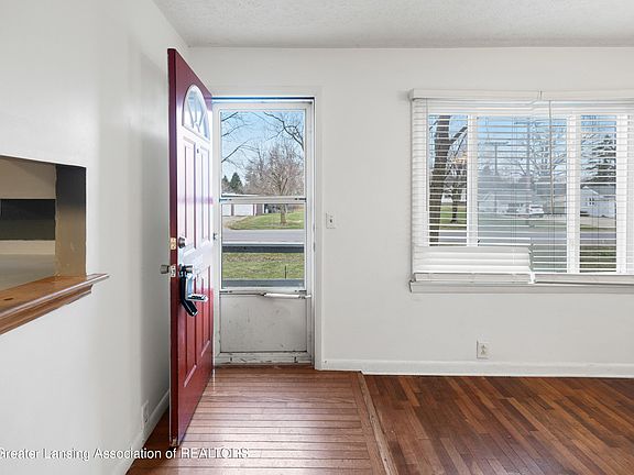 3rd image of 6958 Williams Rd