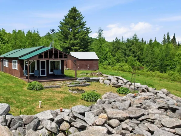 2691 Old Pond Hill Road, Lunenburg, VT 05906