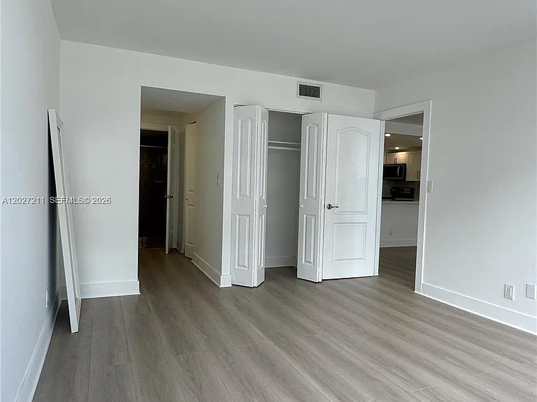 16710 NE 9th Ave #409 — Photo 7