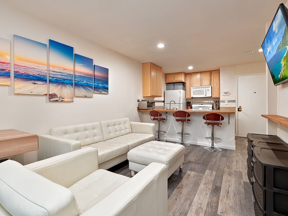 1st image of 1605 Hotel Cir S #112
