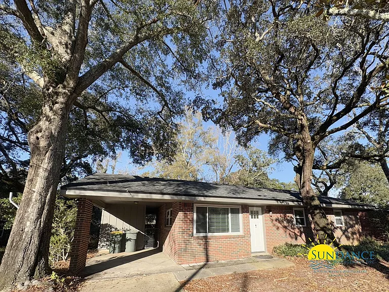 305 Leah Miller Dr — Photo 17