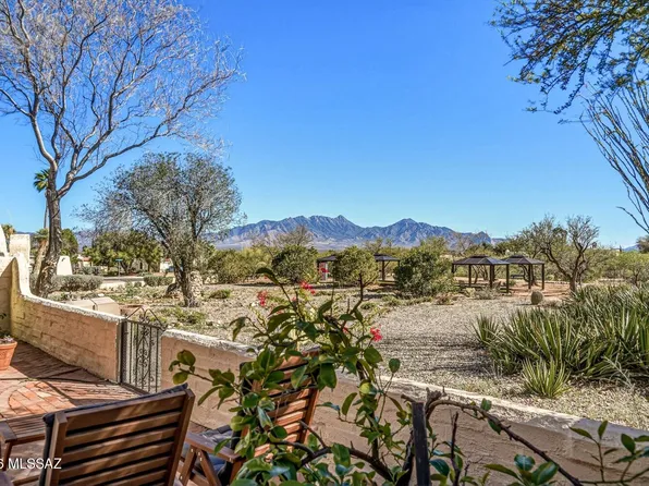 997 W Calle Del Regalo, Green Valley, AZ 85614