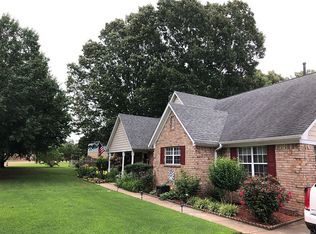 6146 Woodstock Hills Dr, Millington, TN 38053