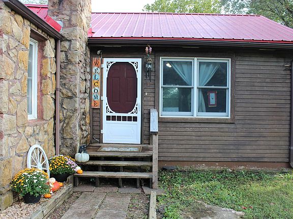 3rd image of 4493 Arkansas Rd