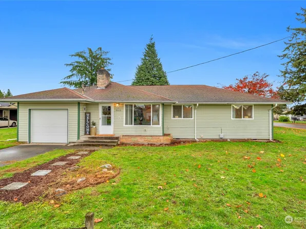 9205 50th Avenue NE, Marysville, WA 98270