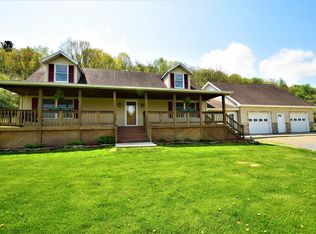 48121 Bell School Rd, East Liverpool, OH 43920