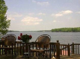 2614 N Peterson Dr, Sanford, MI 48657