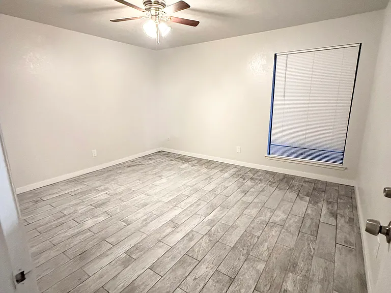 7089 N Howard St #104 — Photo 7