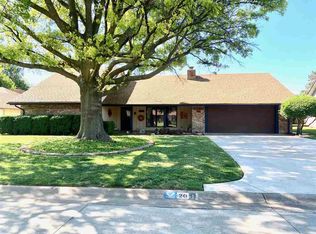 2051 Lantern Ln, Enid, OK 73703