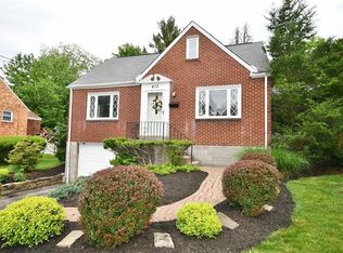 413 Barlynn Rd, Bethel Park, PA 15102
