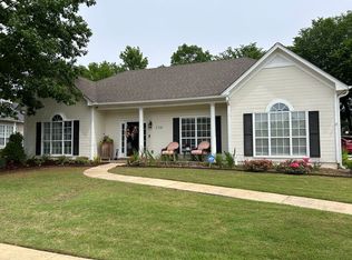 236 Chadwick Ln, Helena, AL 35080