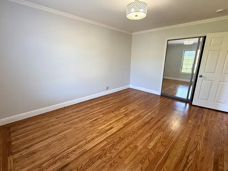 345 Granada Dr — Photo 22