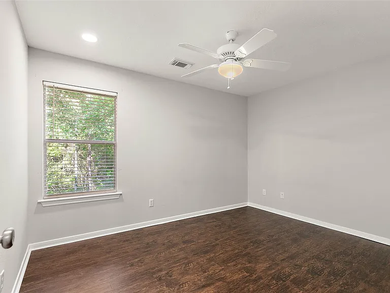139 Ledgestone Pl — Photo 23