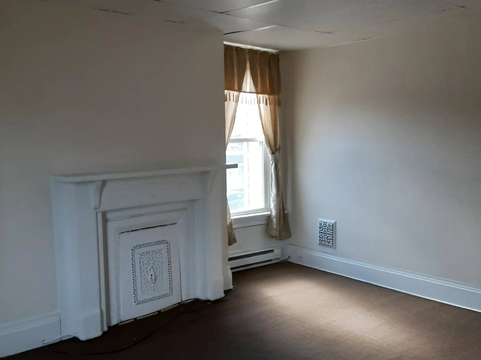 2 bed, 2269 sqft, $900 — Photo 3
