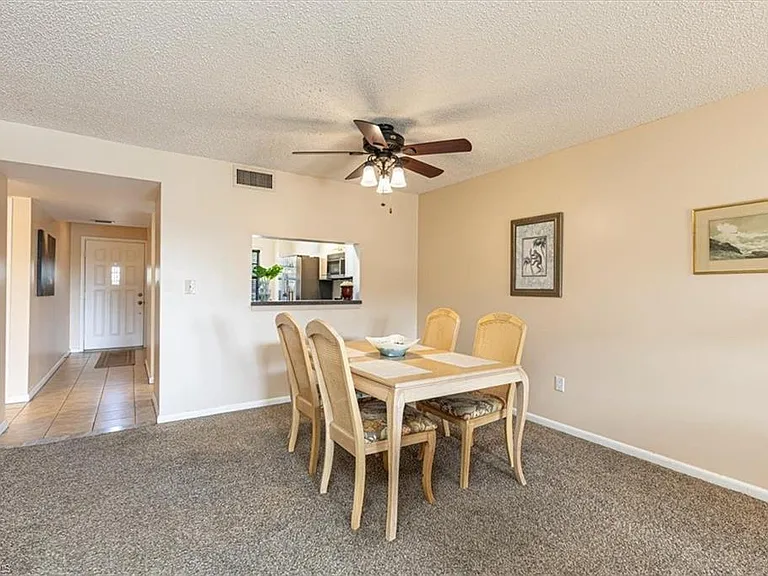 5535 Rattlesnake Hammock Rd #302 — Photo 7