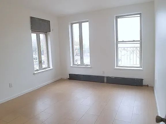 4th image of 542 Eastern Pkwy #2D