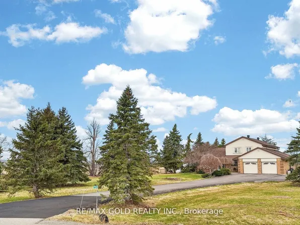 752 Old School Rd, Caledon, ON L7C 0V6