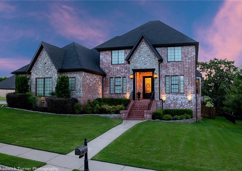 1st image of 5506 S Chadwick Dr