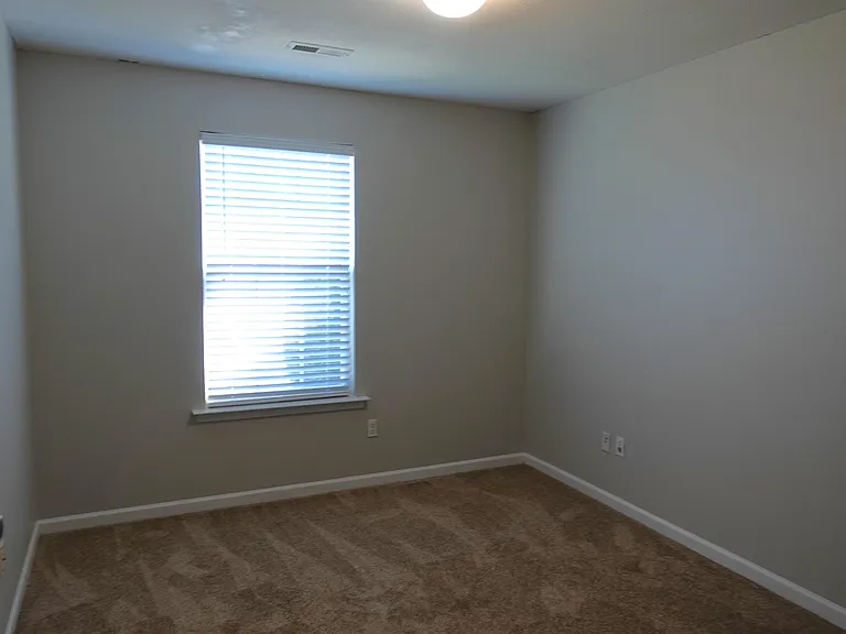 139 Stockbridge Dr — Photo 20