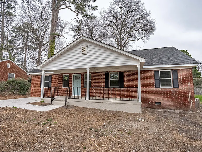 3250 Bagnal Dr — Photo 3