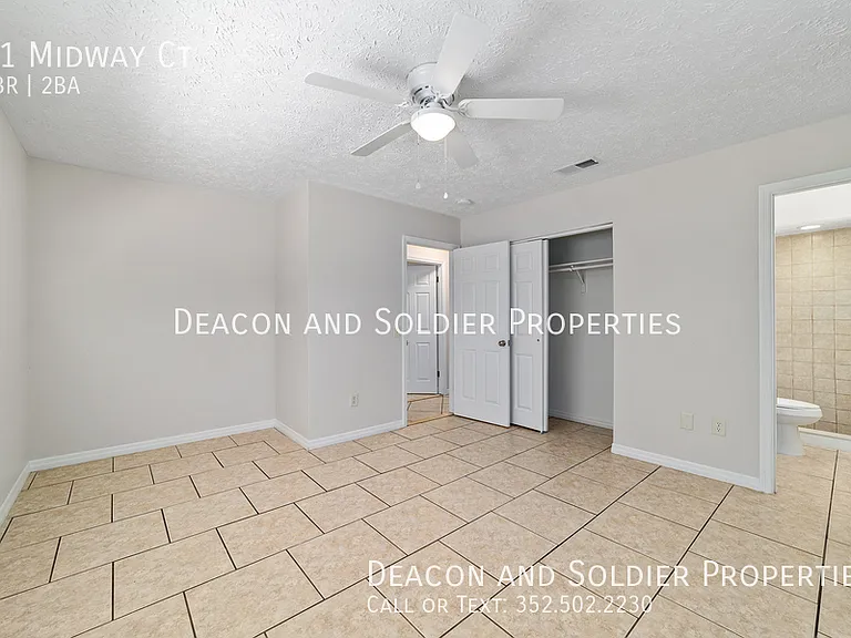 11 Midway Ct — Photo 17