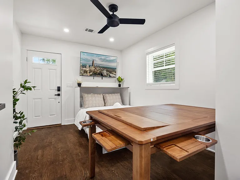 1603 Ezra Church Dr NW — Photo 17