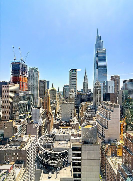 1st image of 70 W 45th St Penthouse 1