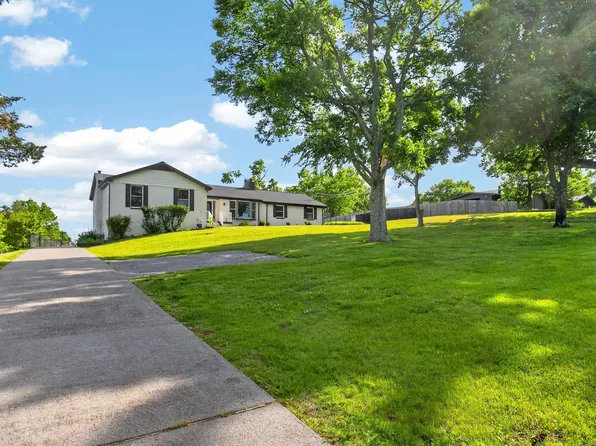 6300 Pettus Rd, Antioch, TN 37013