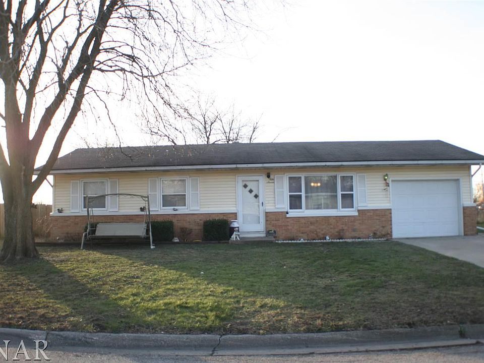 1st image of 57 Oakwood Dr